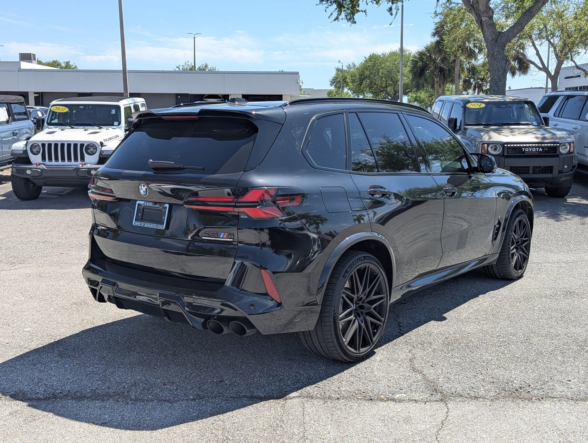 Certified 2024 BMW X5 M Competition w/ Executive Package image 3