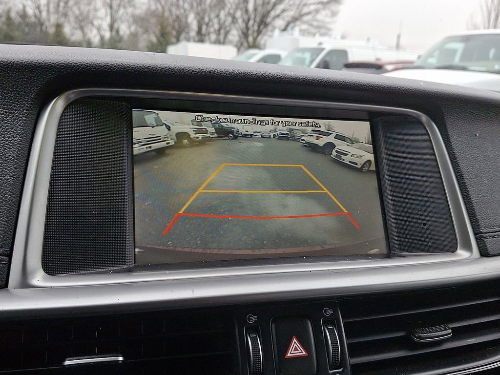 Used 2020 Kia Optima LX image 16