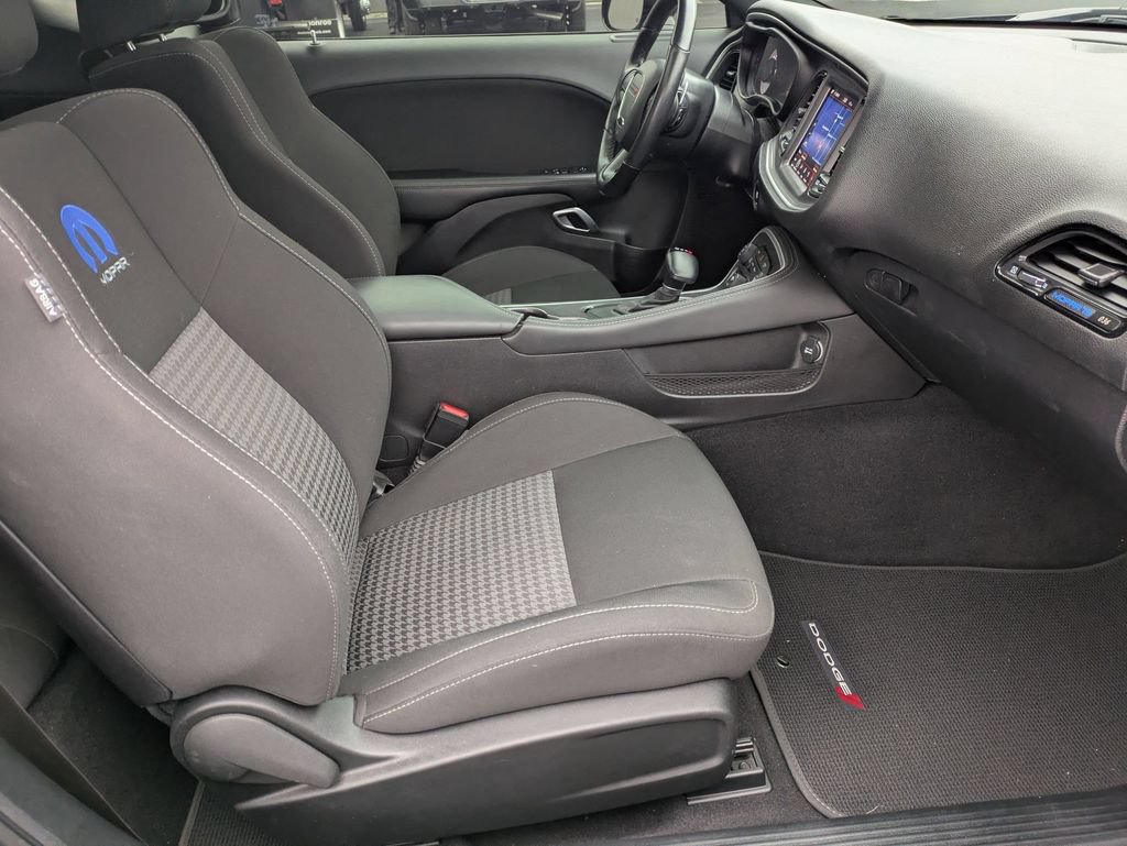 Used 2019 Dodge Challenger R/T Scat Pack w/ Shaker Package RWD image 23