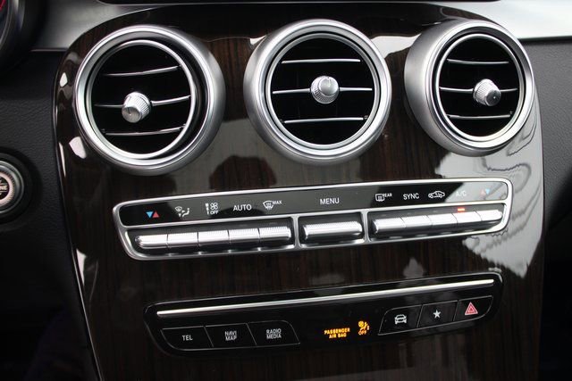 Used 2021 Mercedes-Benz GLC 300 4MATIC image 8