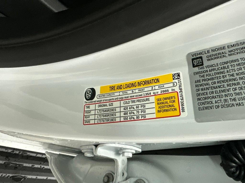 New 2026 GMC Sierra 2500 AT4 w/ AT4 Premium Plus Package AWD/4WD image 39