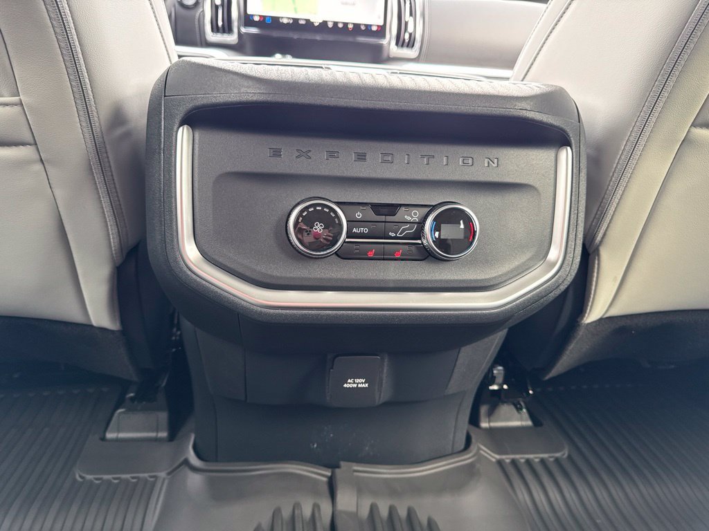 New 2027 Ford Expedition Platinum AWD/4WD image 16