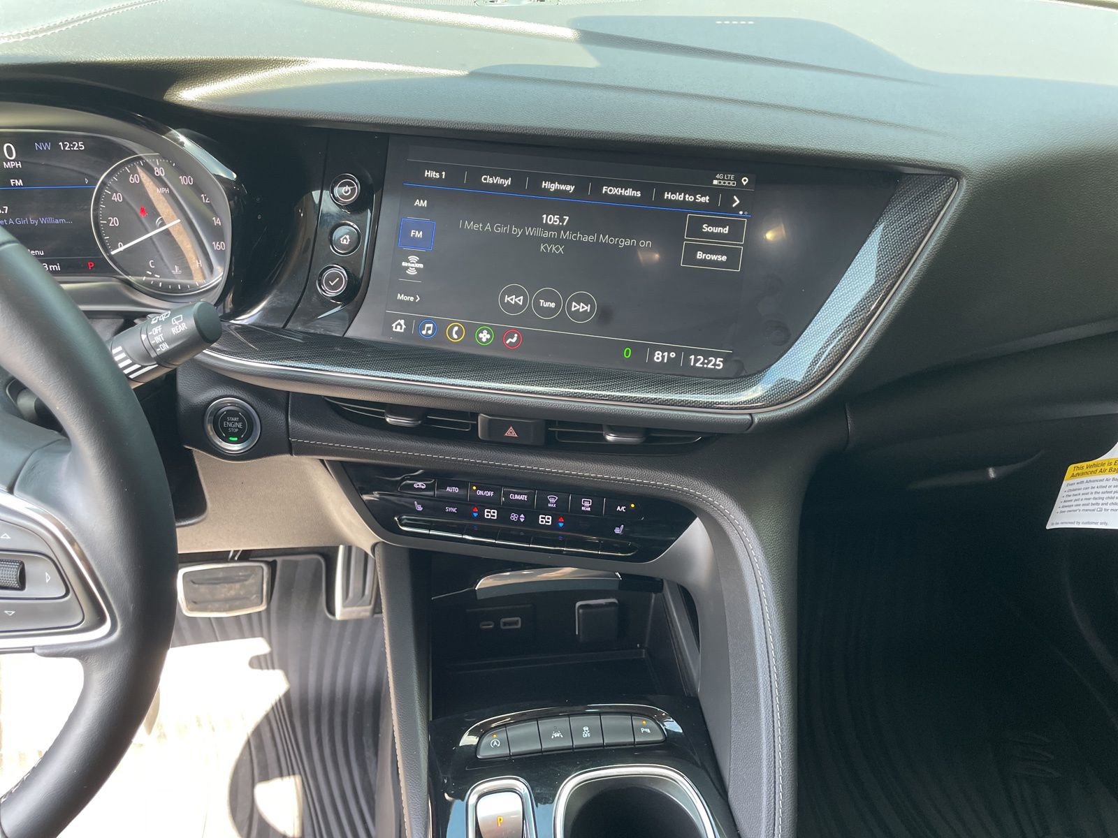 Used 2023 Buick Envision Essence w/ Sport Touring Package image 19