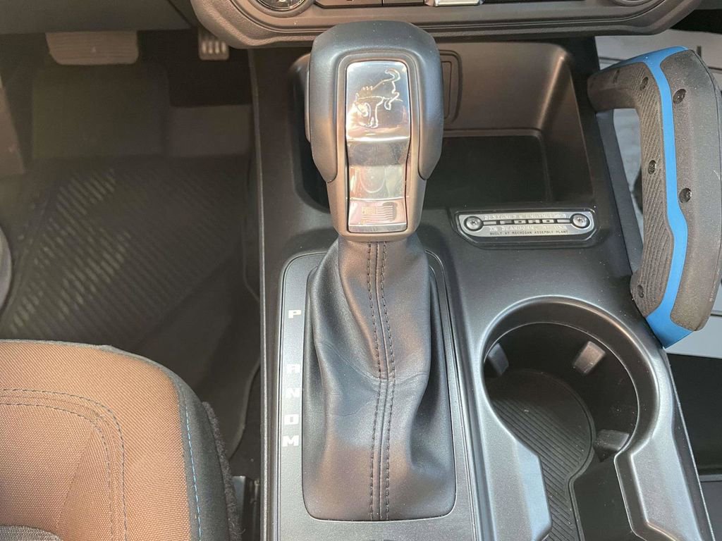 Used 2023 Ford Bronco Outer Banks image 17
