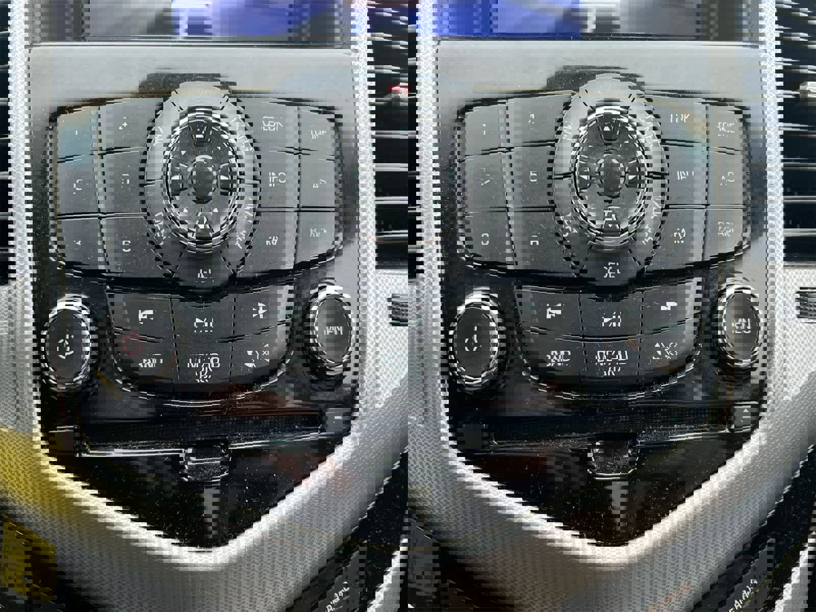 Used 2011 Chevrolet Cruze LTZ image 28