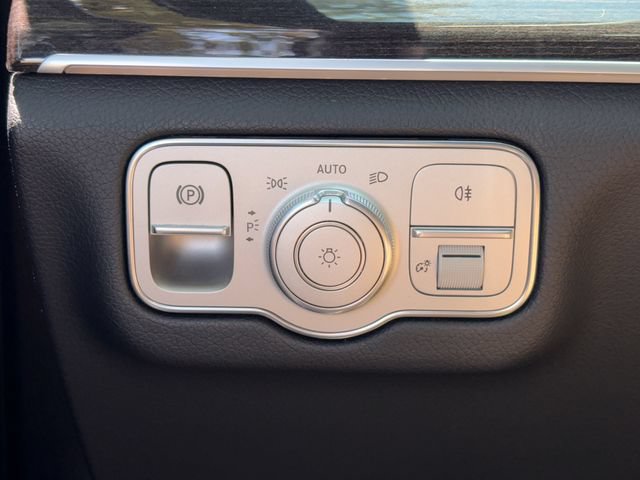 Used 2021 Mercedes-Benz GLE 350 4MATIC image 21