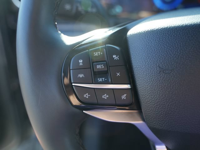 Used 2023 Ford Explorer Platinum w/ Technology Package AWD/4WD image 38