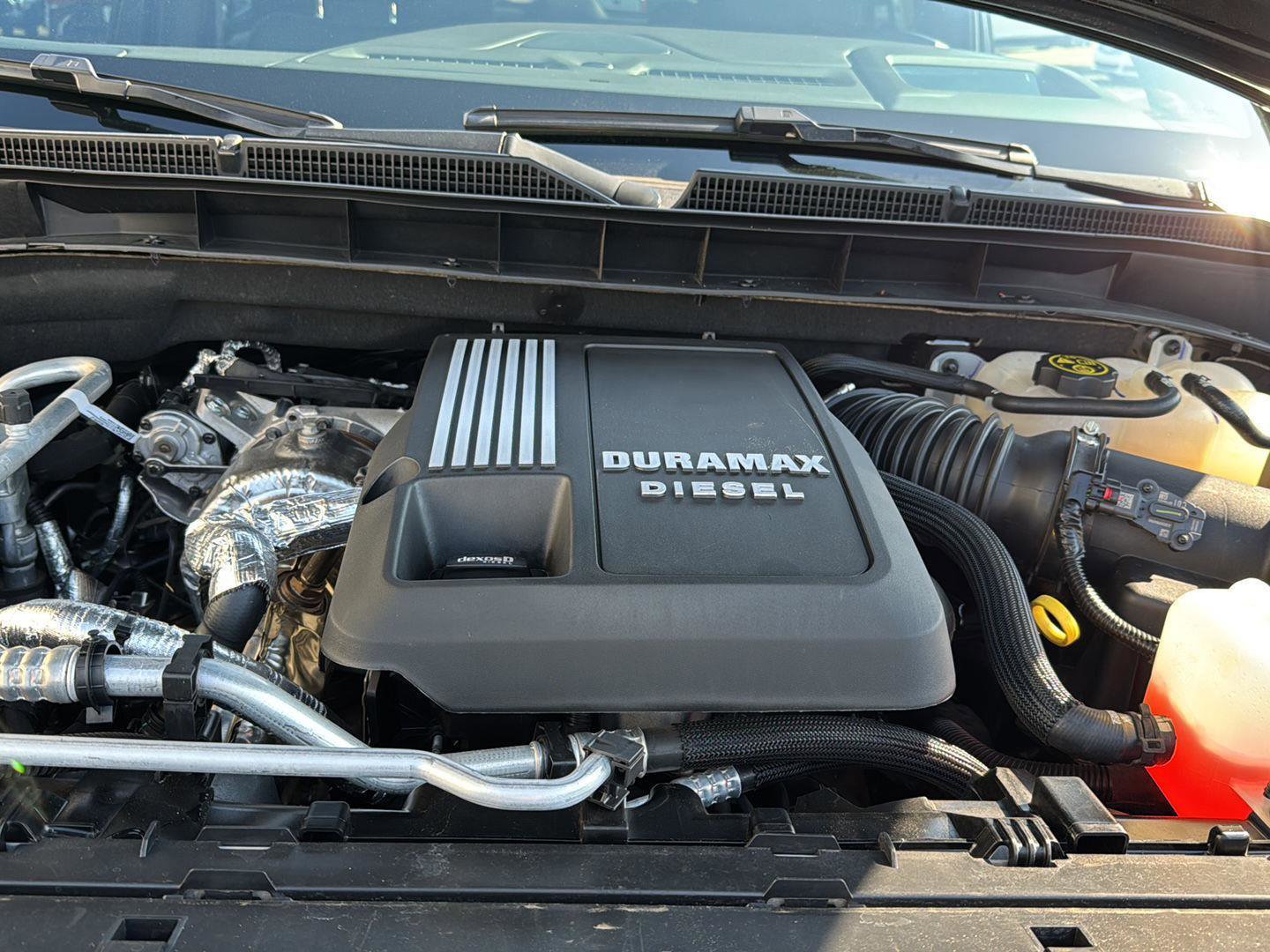 Used 2023 GMC Yukon Denali image 31