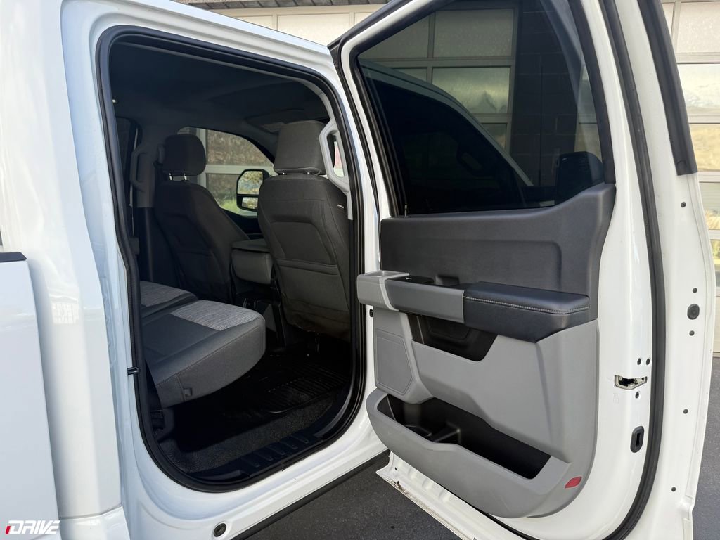 Used 2023 Ford F350 XLT image 26
