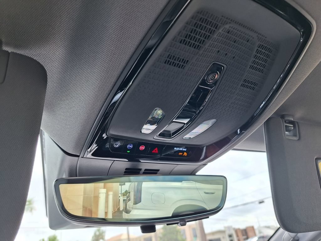 New 2026 Cadillac Optiq Luxury 2 RWD image 24