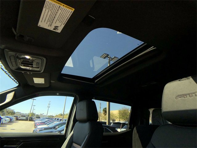 New 2025 GMC Sierra 1500 AT4 w/ Technology Package image 29