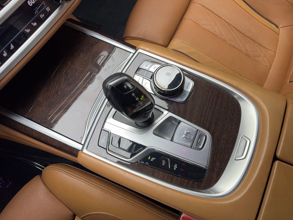 Used 2017 BMW 750i xDrive image 69