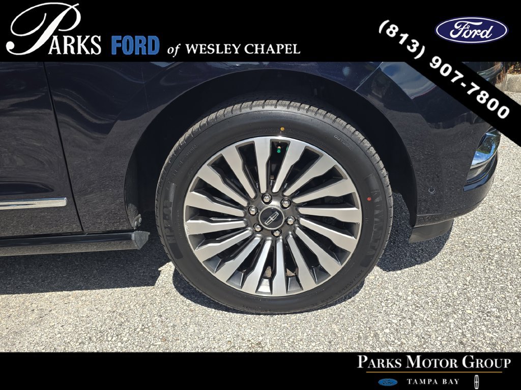 Used 2021 Lincoln Navigator Reserve w/ Luxury Package RWD image 34