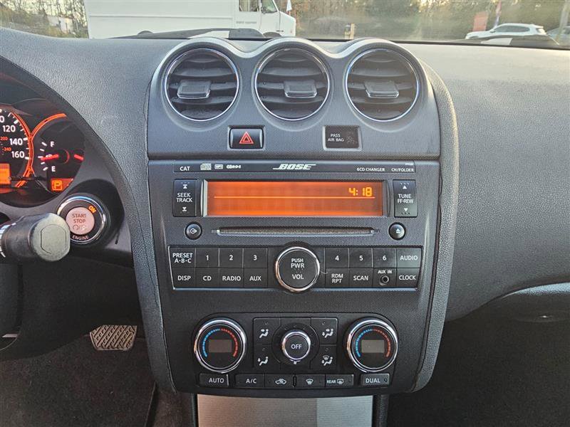 Used 2008 Nissan Altima 3.5 SE w/ Premium Pkg image 14