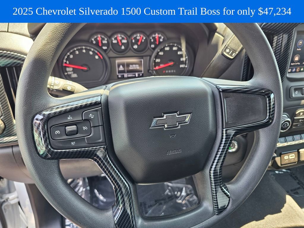 Used 2025 Chevrolet Silverado 1500 Custom Trail Boss w/ LPO, Dark Essentials Package AWD/4WD image 21