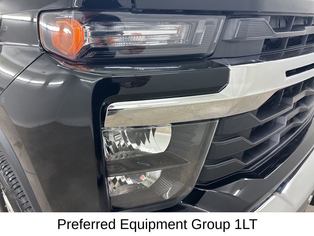 Used 2025 Chevrolet Silverado 2500 LT w/ All Star Edition AWD/4WD image 14