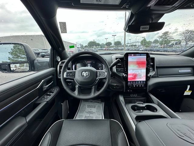 New 2026 RAM 3500 Laramie AWD/4WD image 15