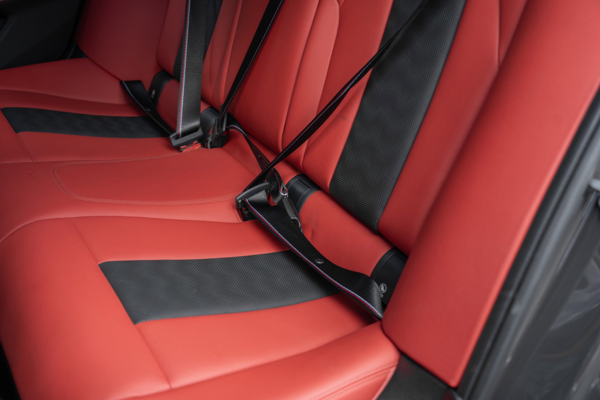 Used 2025 BMW M3 Competition w/ M Carbon Exterior Package image 40