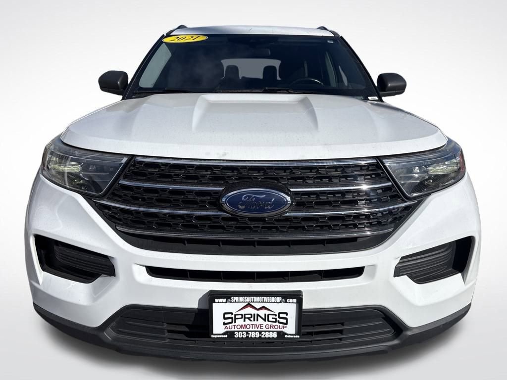 Used 2021 Ford Explorer XLT w/ Class III Trailer Tow Package image 8
