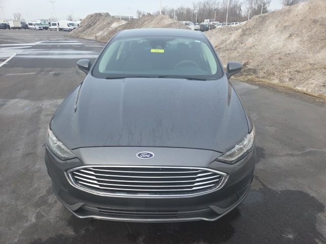 Used 2020 Ford Fusion SE image 10