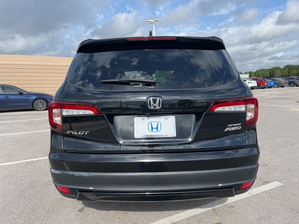 Certified 2022 Honda Pilot Sport image 5