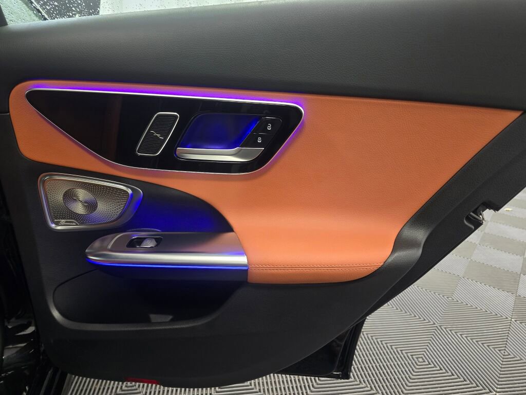 Used 2022 Mercedes-Benz C 300 4MATIC Sedan w/ Pinnacle Trim Package image 25