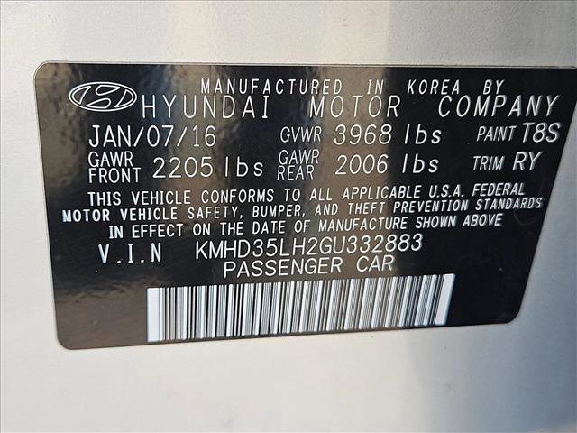 Used 2016 Hyundai Elantra GT w/ Option Group 02 image 30