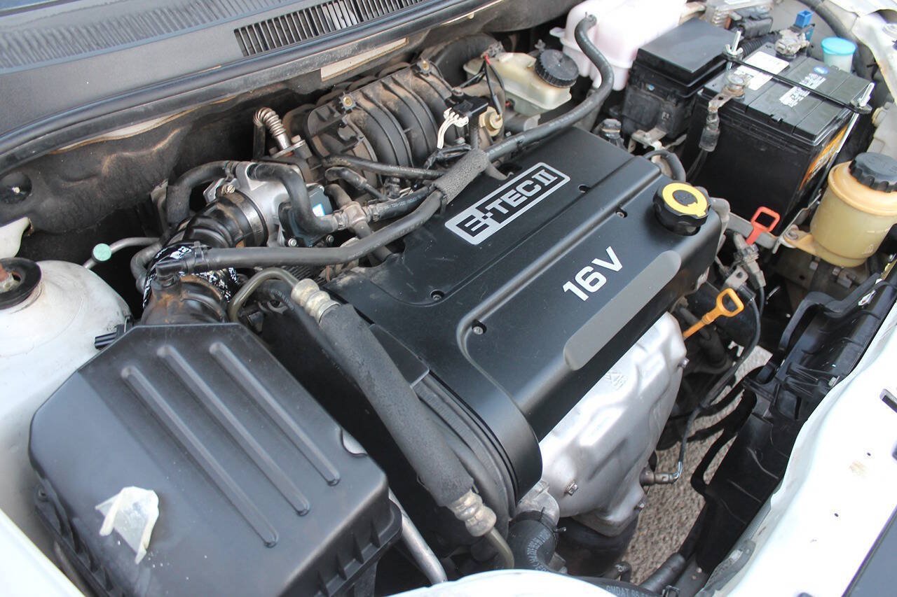 Used 2007 Chevrolet Aveo LS FWD image 17