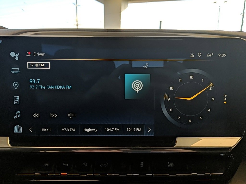 Used 2024 Chevrolet Silverado 1500 High Country image 20