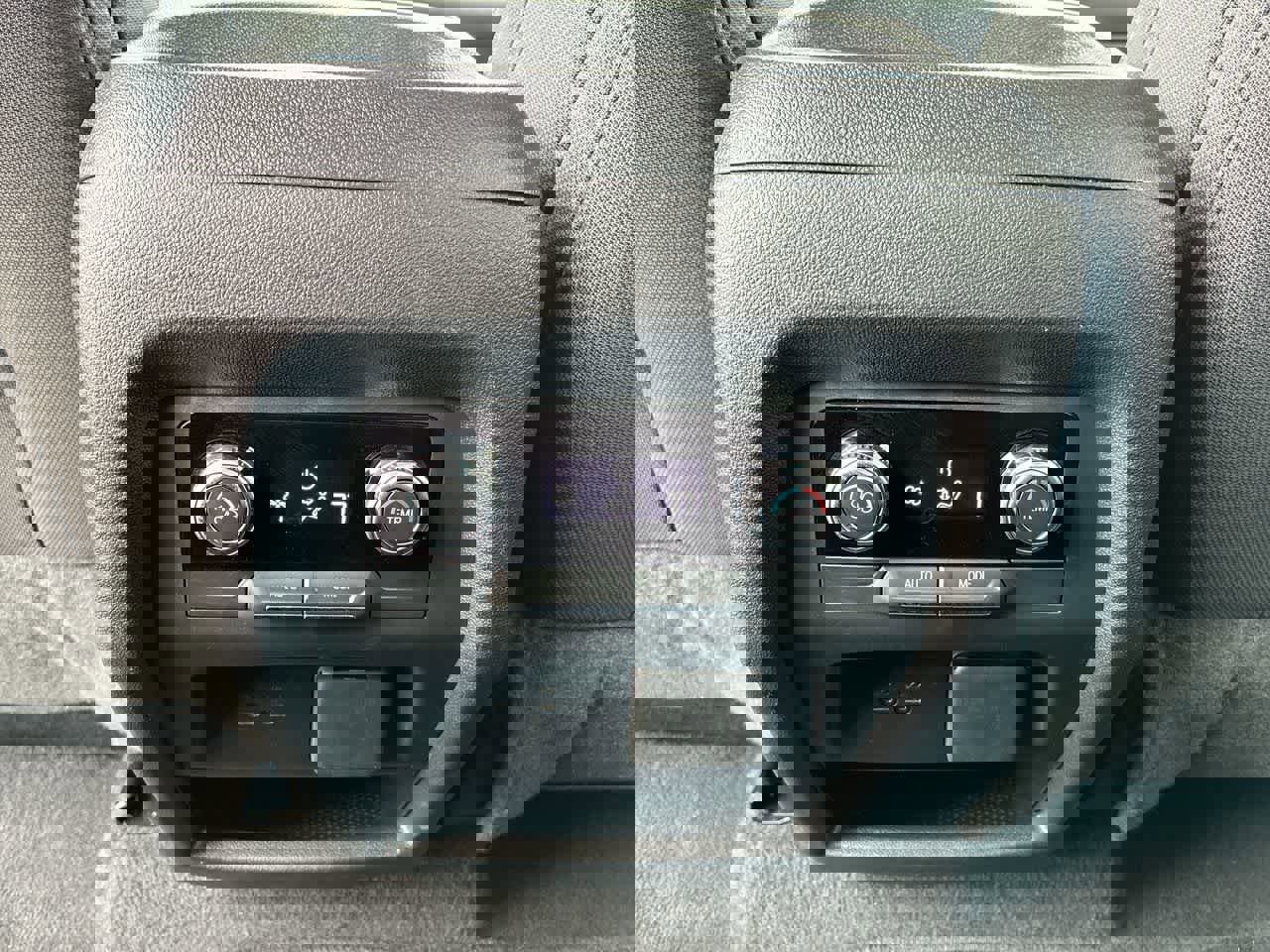 Used 2025 GMC Acadia Elevation image 20