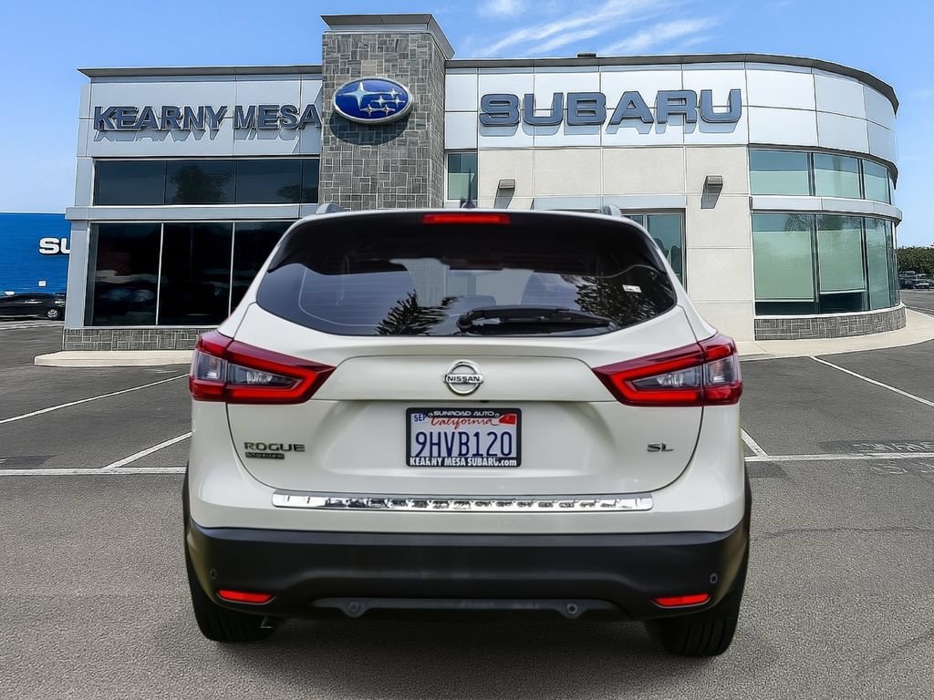 Used 2020 Nissan Rogue Sport SL FWD image 5