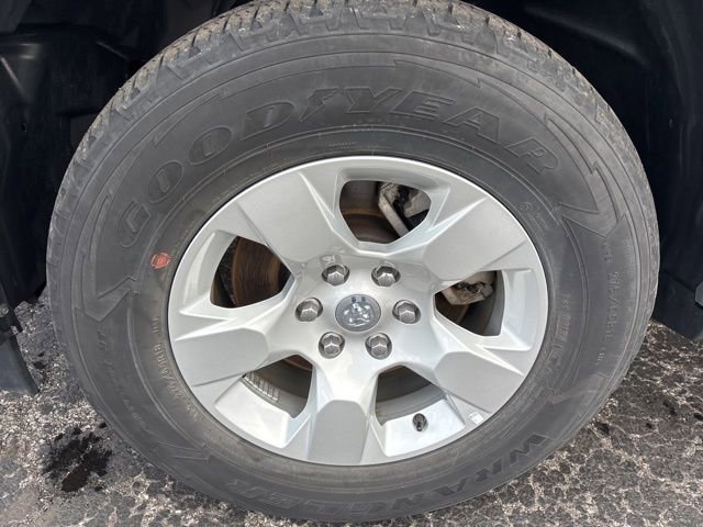 Used 2025 RAM 1500 Big Horn AWD/4WD image 30