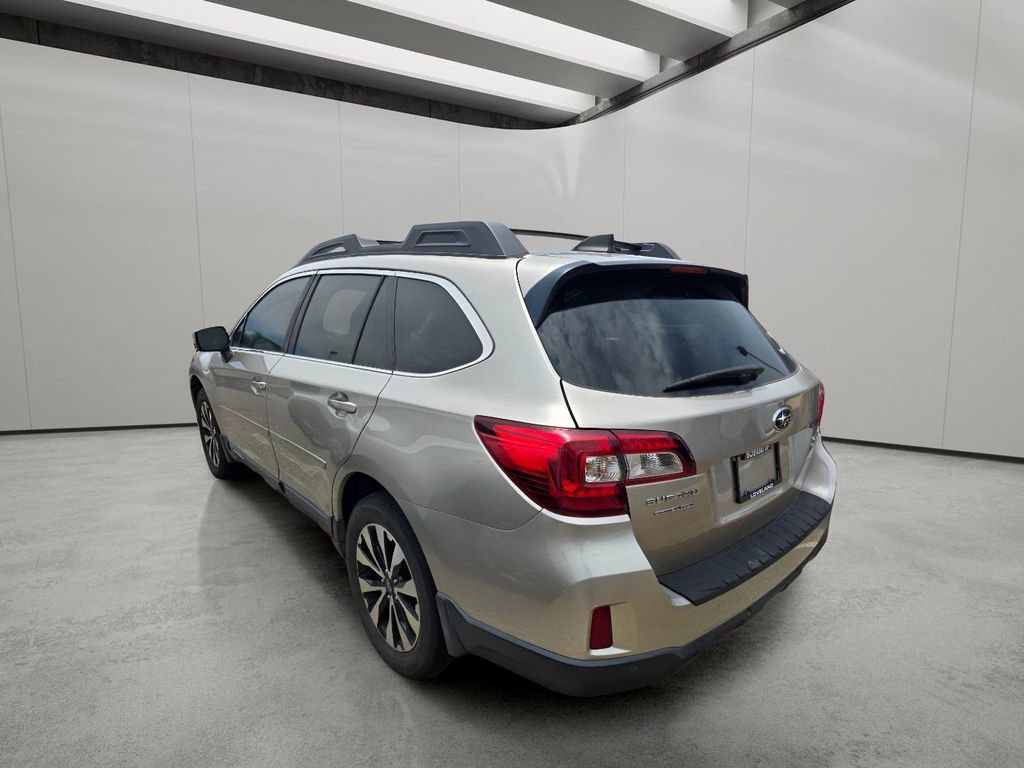 Used 2017 Subaru Outback 2.5i Limited AWD/4WD image 5