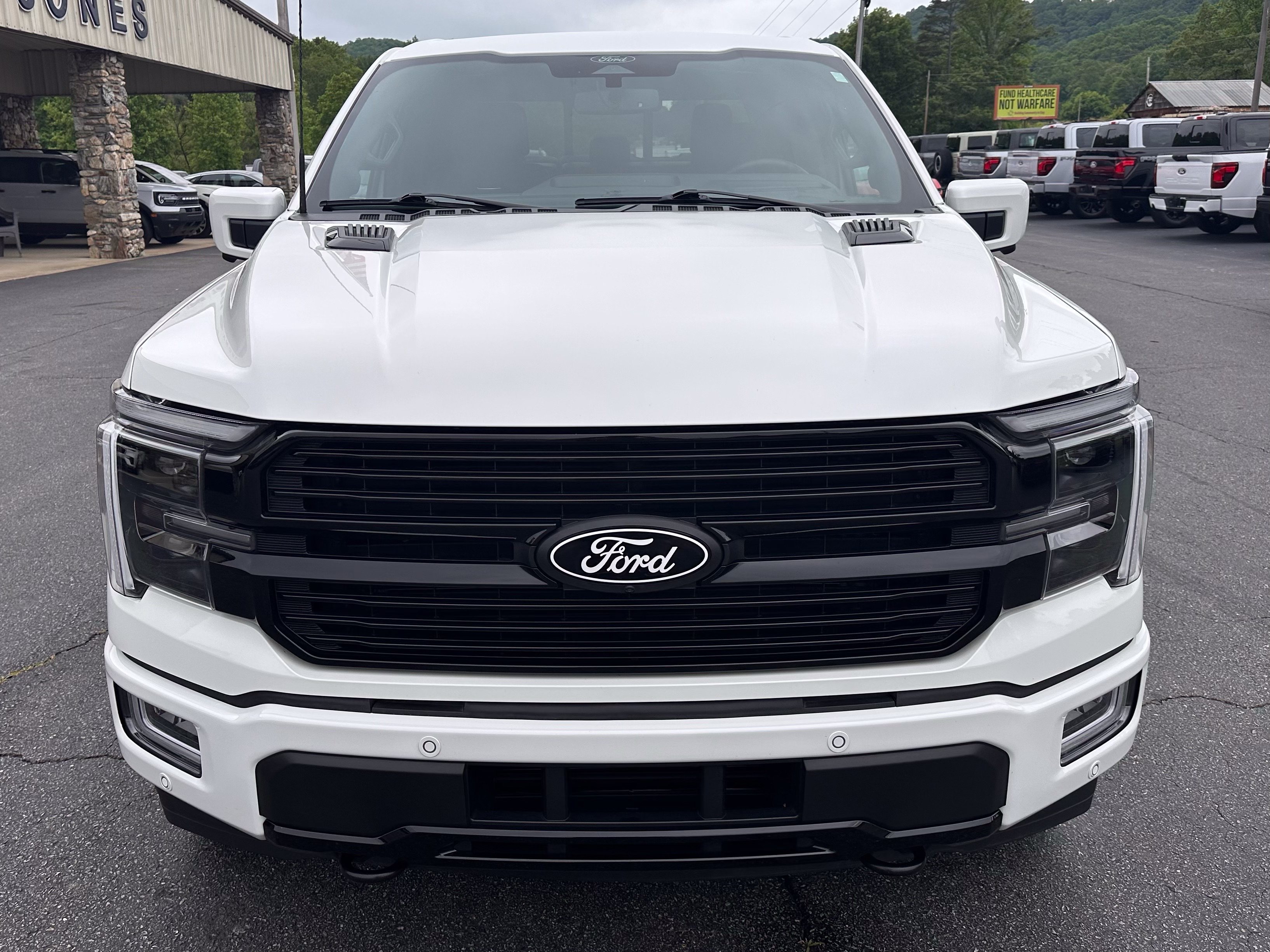 Used 2025 Ford F150 Platinum w/ Equipment Group 702A High AWD/4WD image 3