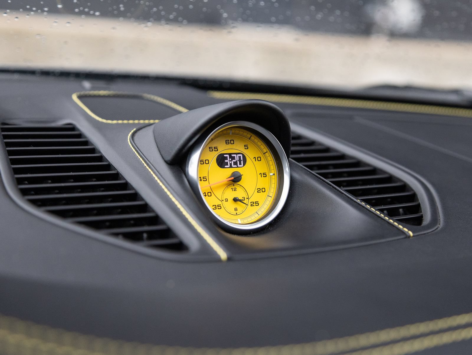 Certified 2018 Porsche 911 Carrera 4S AWD/4WD image 26