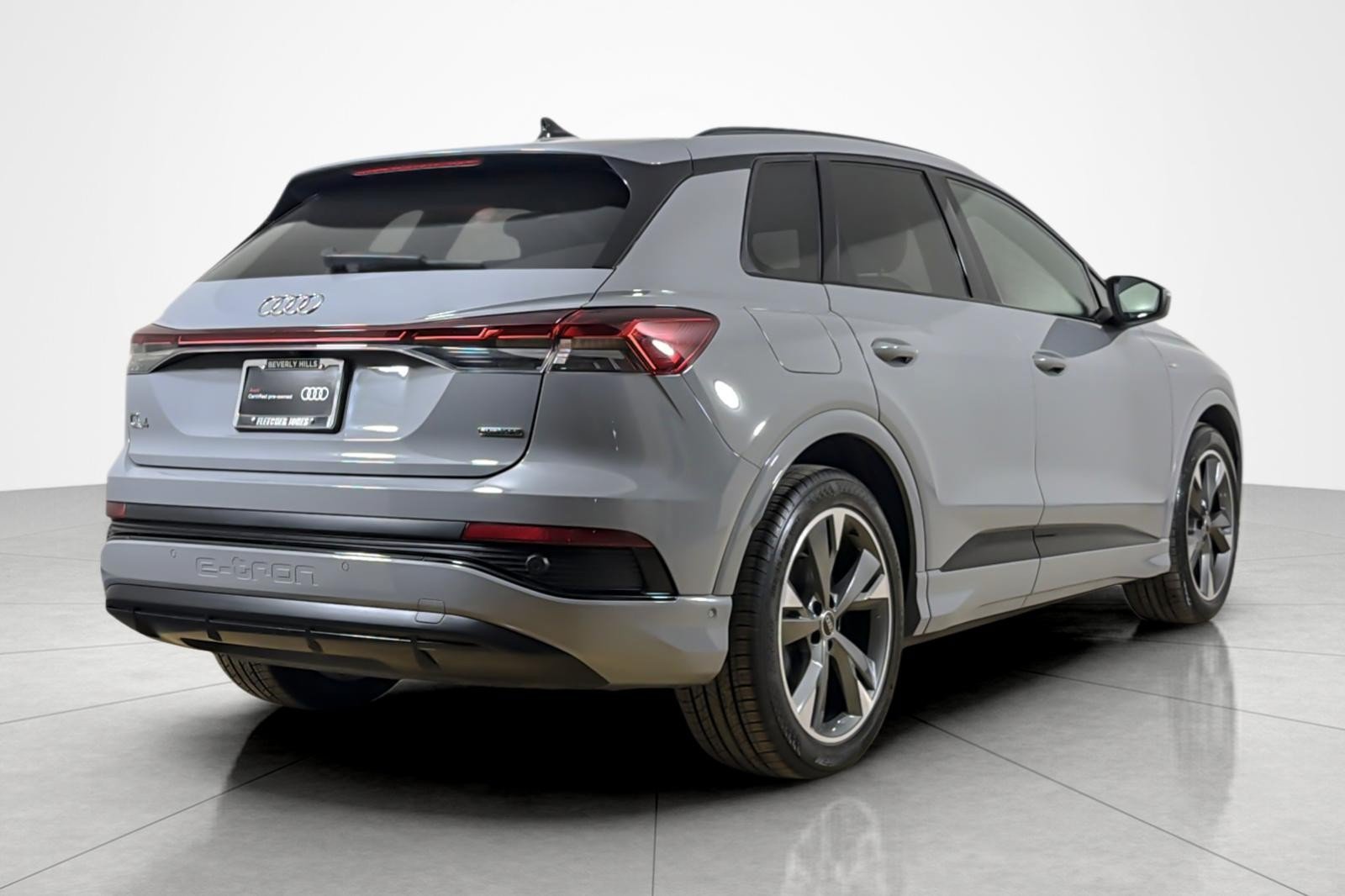 Certified 2024 Audi Q4 e-tron Premium Plus w/ Premium Plus AWD/4WD image 5
