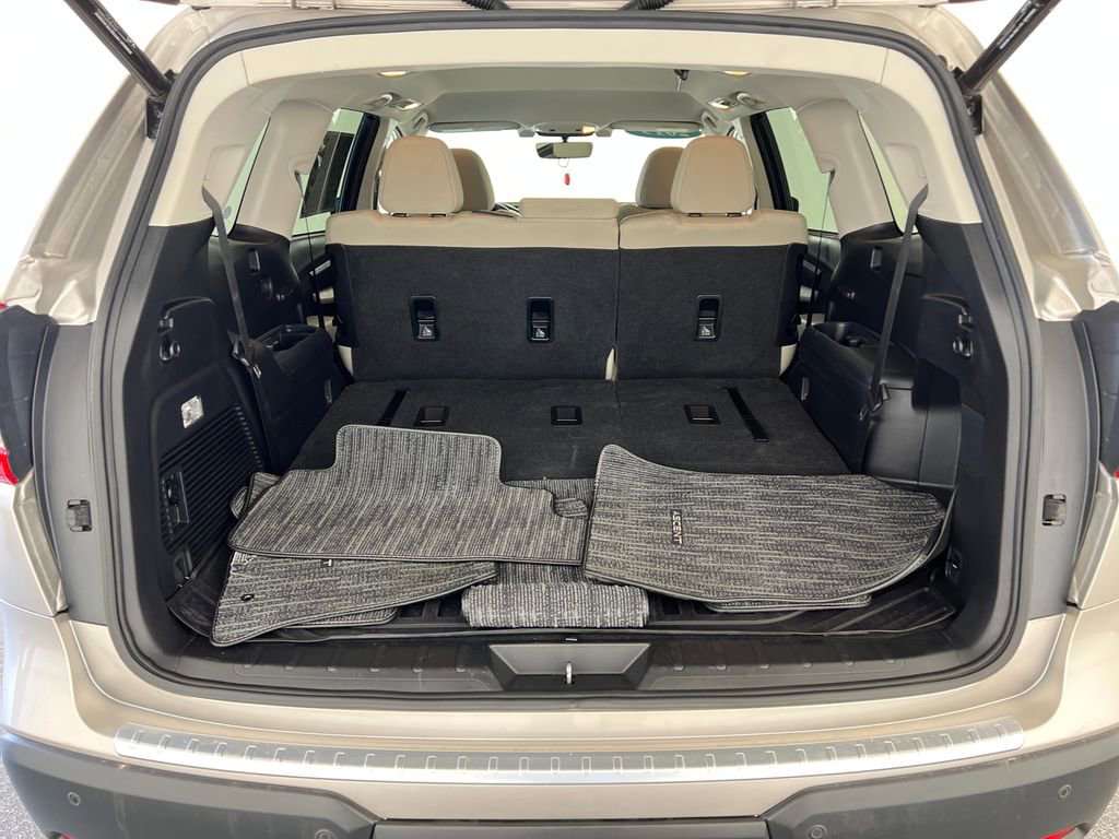 Used 2019 Subaru Ascent Premium AWD/4WD image 24