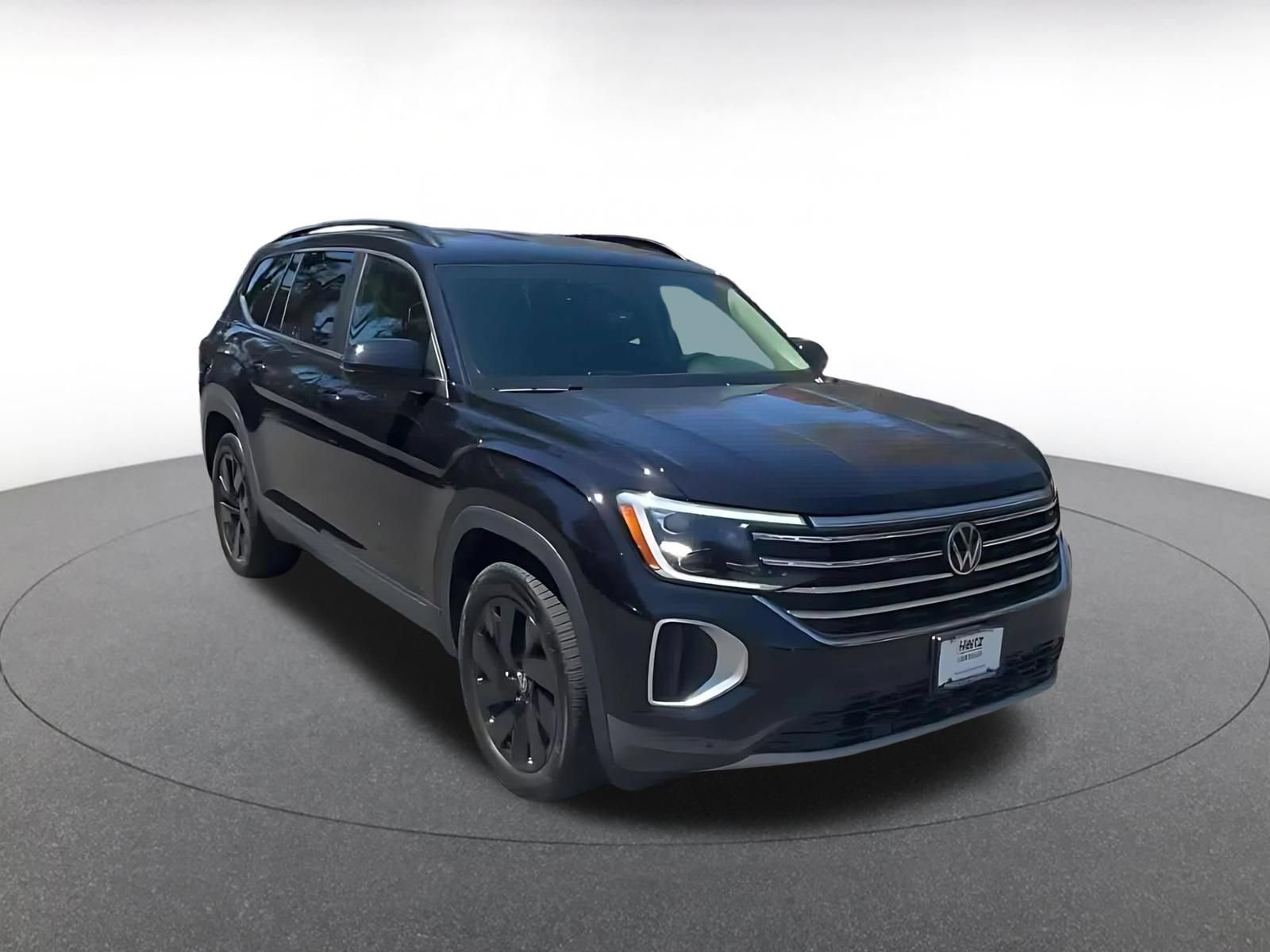Used 2026 Volkswagen Atlas SE FWD image 3