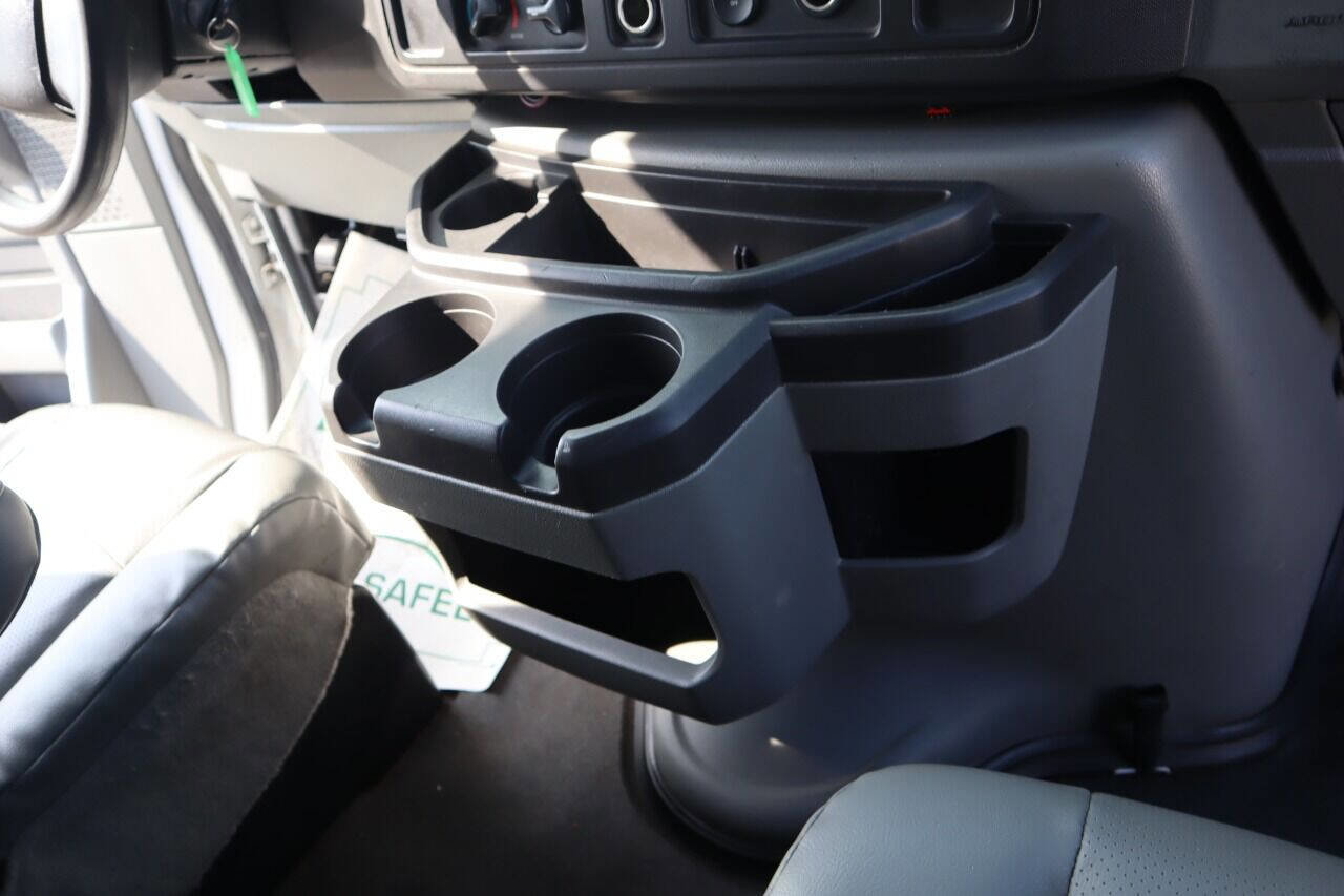 Used 2011 Ford E-250 and Econoline 250 w/ PWR Group image 27