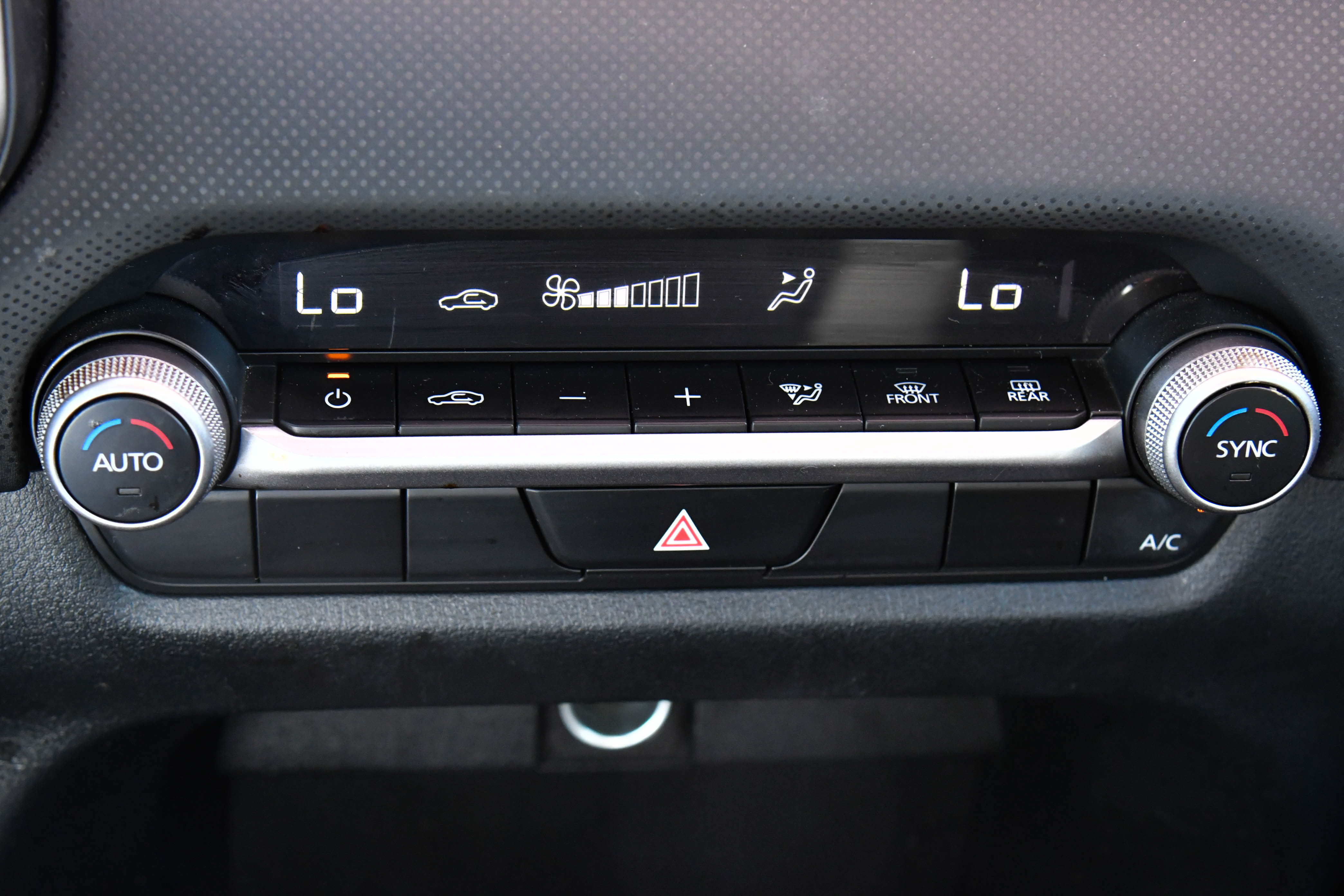 Used 2024 MAZDA CX-50 AWD 2.5 S w/ Cargo Package image 21