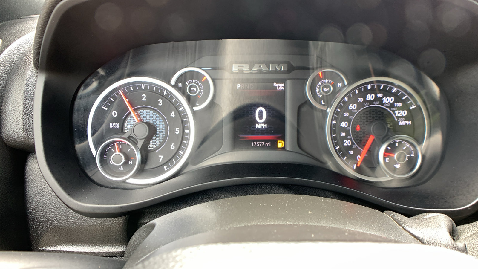 Used 2025 RAM 2500 Big Horn AWD/4WD image 16