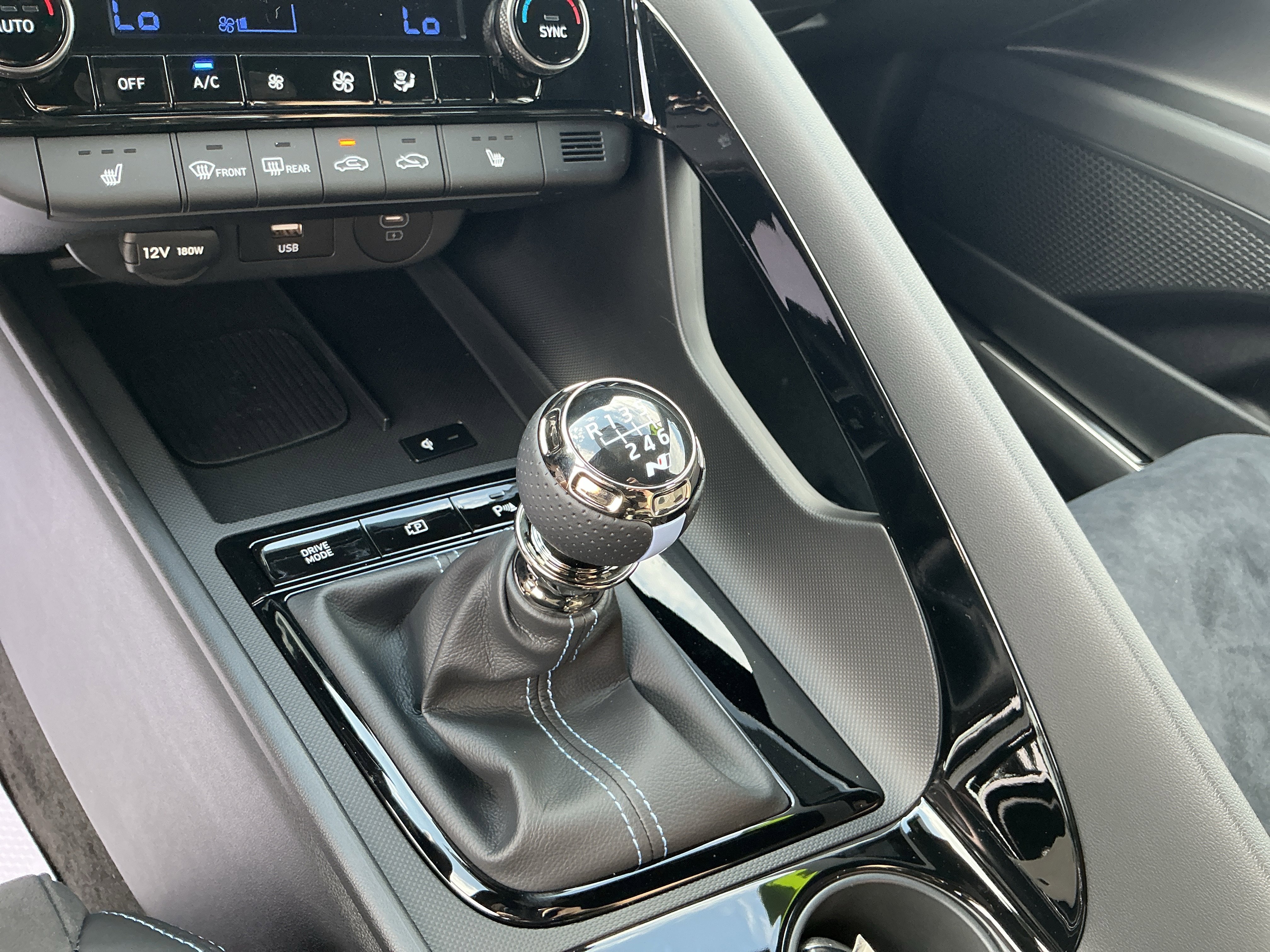 New 2025 Hyundai Elantra N image 25