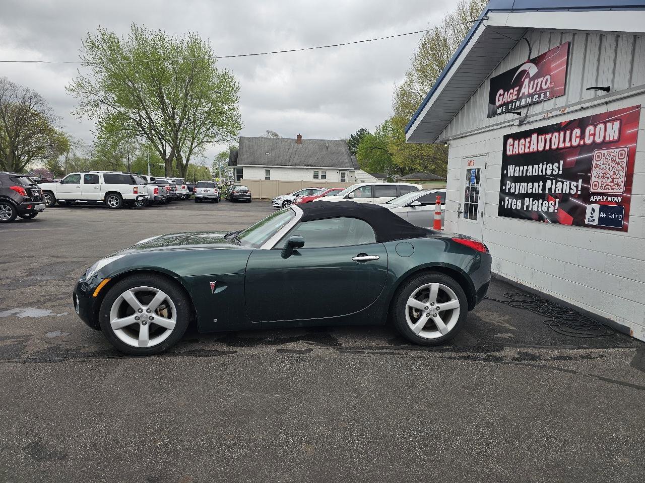 Used 2006 Pontiac Solstice Convertible w/ Premium Package image 6