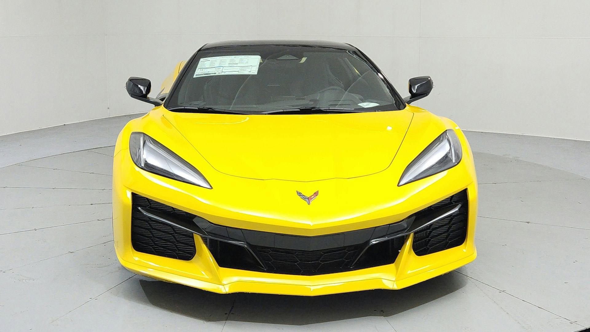 New 2025 Chevrolet Corvette E-Ray w/ Battery Protection Package AWD/4WD image 8