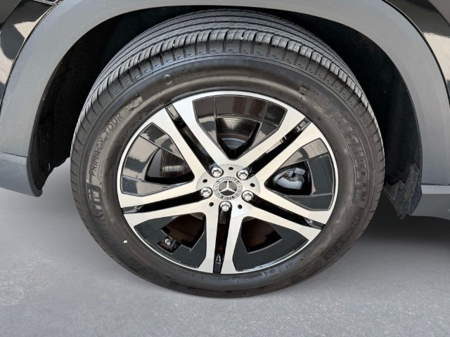 Certified 2023 Mercedes-Benz GLS 450 4MATIC image 7