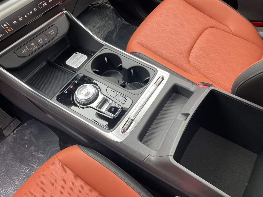 New 2026 Kia Carnival SX image 9