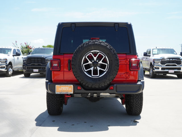 Used 2026 Jeep Wrangler Unlimited Rubicon AWD/4WD image 4