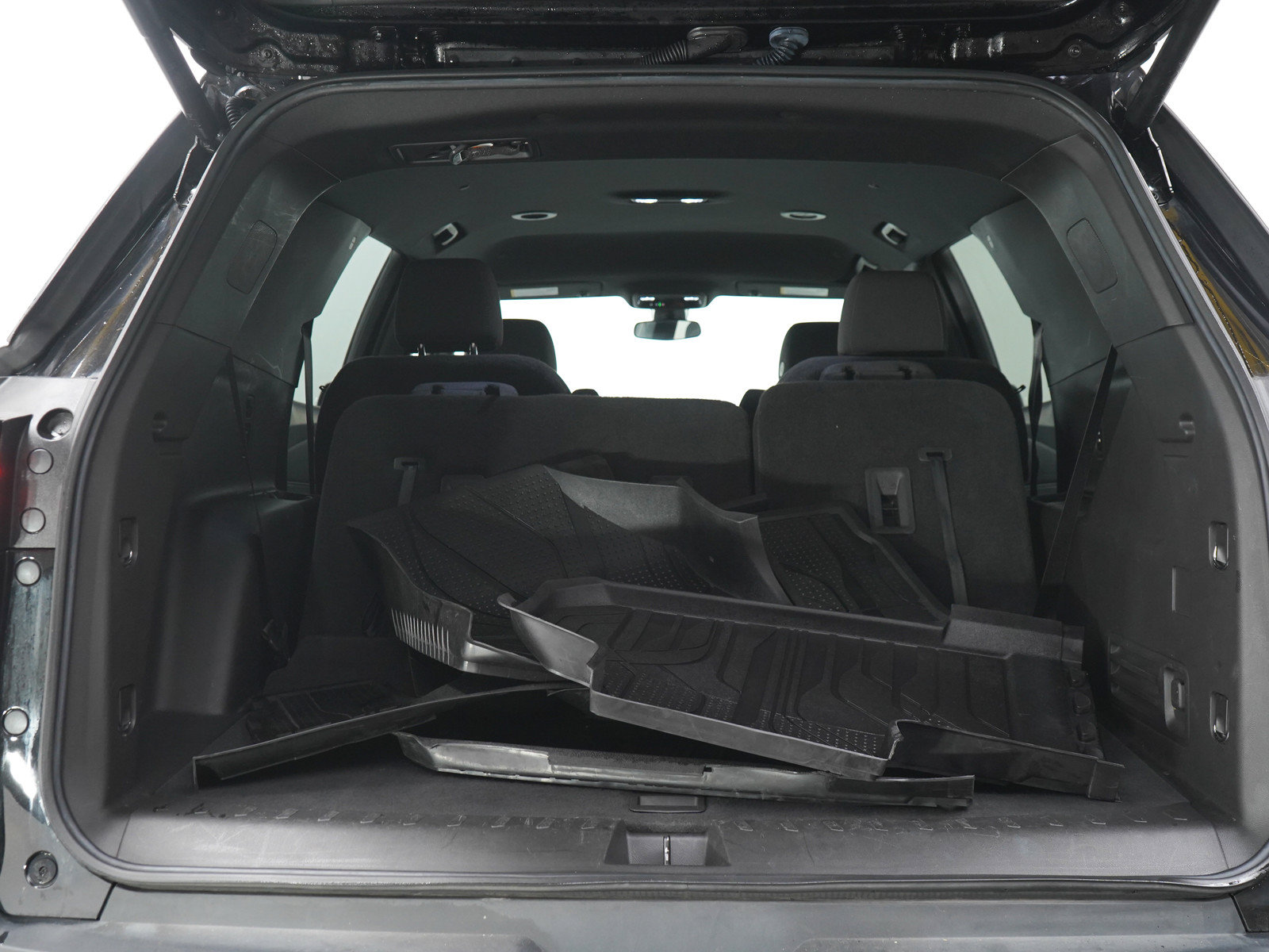 Used 2023 Chevrolet Traverse LT FWD image 19