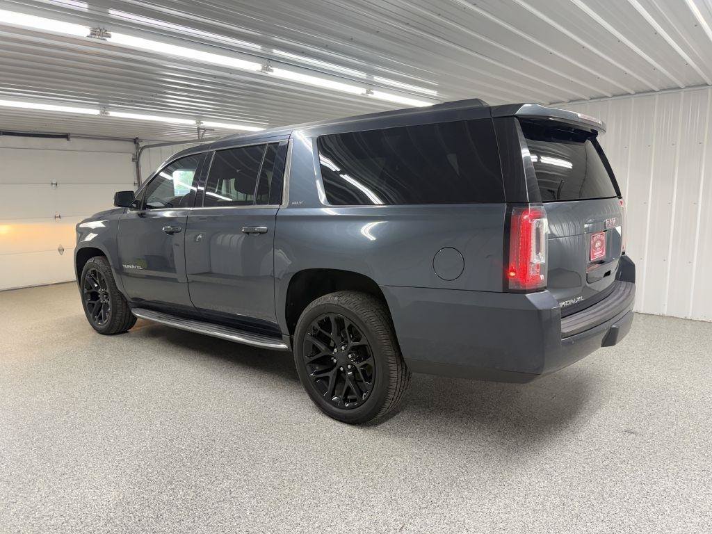 Used 2020 GMC Yukon XL SLT w/ Open Road Package AWD/4WD image 5