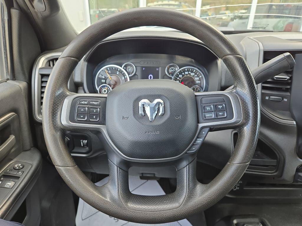 Used 2021 RAM 3500 Tradesman w/ Chrome Appearance Group image 17